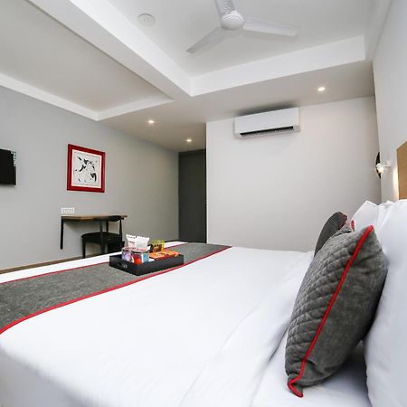 古尔冈 Townhouse Sohna Road 2酒店 外观 照片