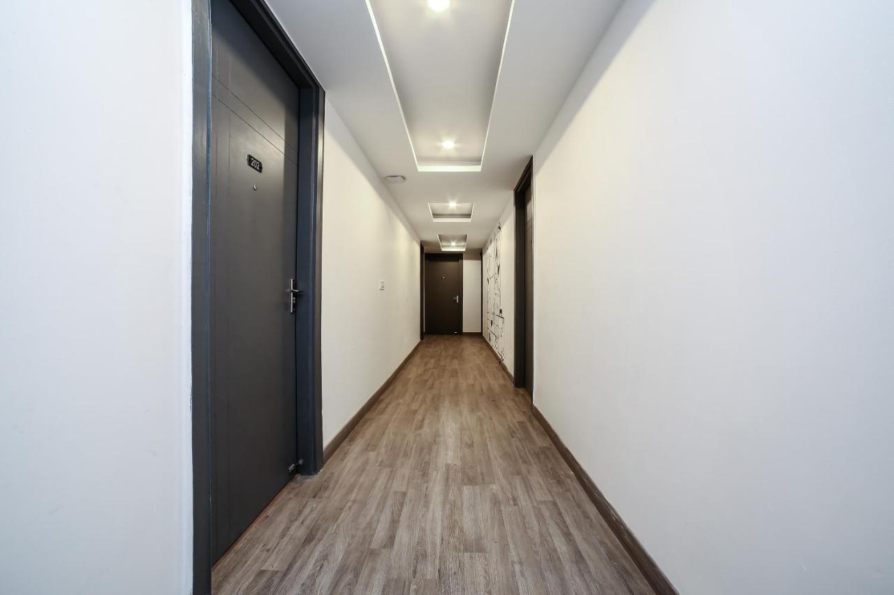 古尔冈 Townhouse Sohna Road 2酒店 外观 照片
