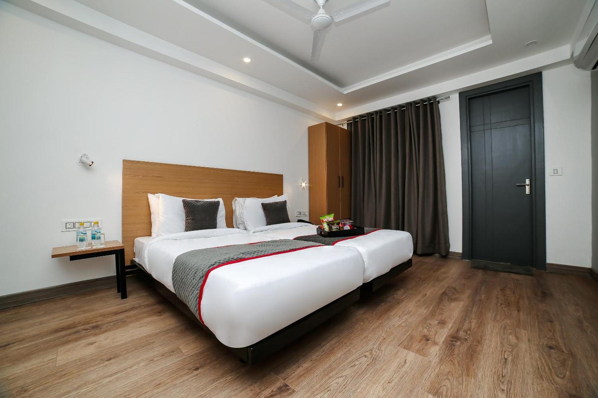 古尔冈 Townhouse Sohna Road 2酒店 外观 照片
